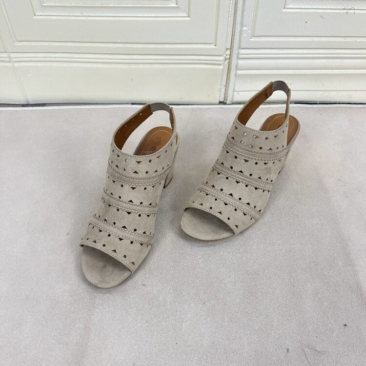 Lady Shoes 外贸原单女鞋时尚圆头纯色鱼嘴粗高跟镂空时装凉鞋