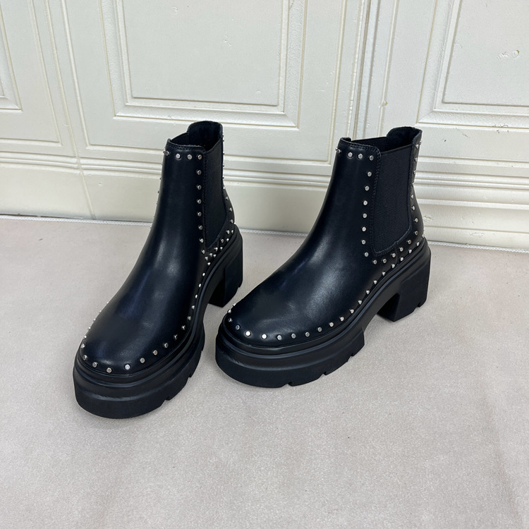 外贸原单女靴真皮新款时尚百搭圆头纯色厚底粗跟松糕切尔西短靴