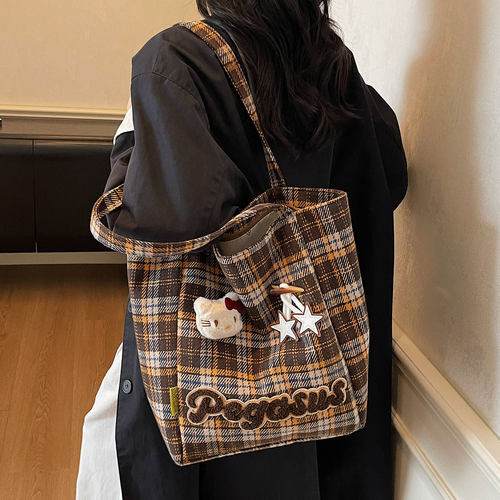 大容量单肩包手提袋通勤托特包