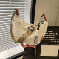 Белый откровенный коричневый