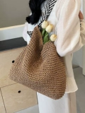 Вместительная и большая соломенная сумка на одно плечо