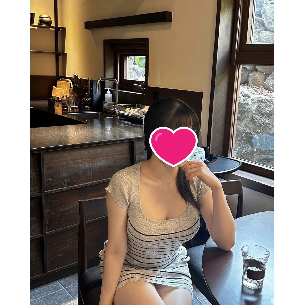 纯欲撞色包臀中裙园领条纹连体裙针织女夏季新2026收腰显瘦连衣裙