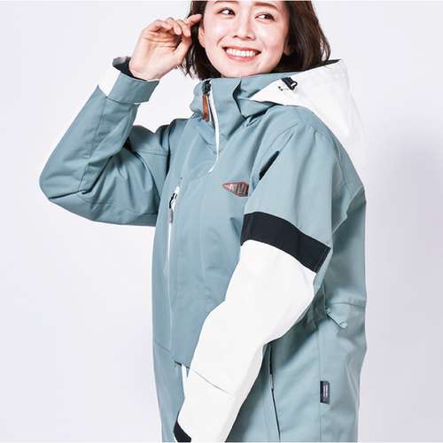 日本新款3L滑雪服女防水防风保暖