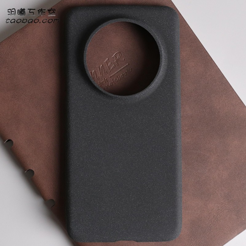 岩砂软壳适用华为mate70pro+手机壳mate70RS大孔镜头硅胶男女款磨砂防指纹全包mate70pro保护套60经典黑色50