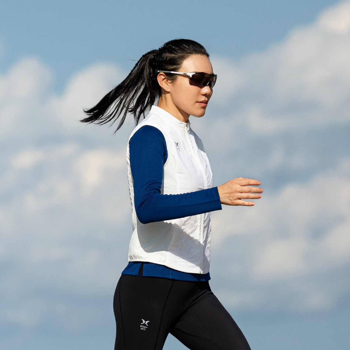 BODYWIT身体智慧炽骋女款棉马甲抗湿保暖防潮透气