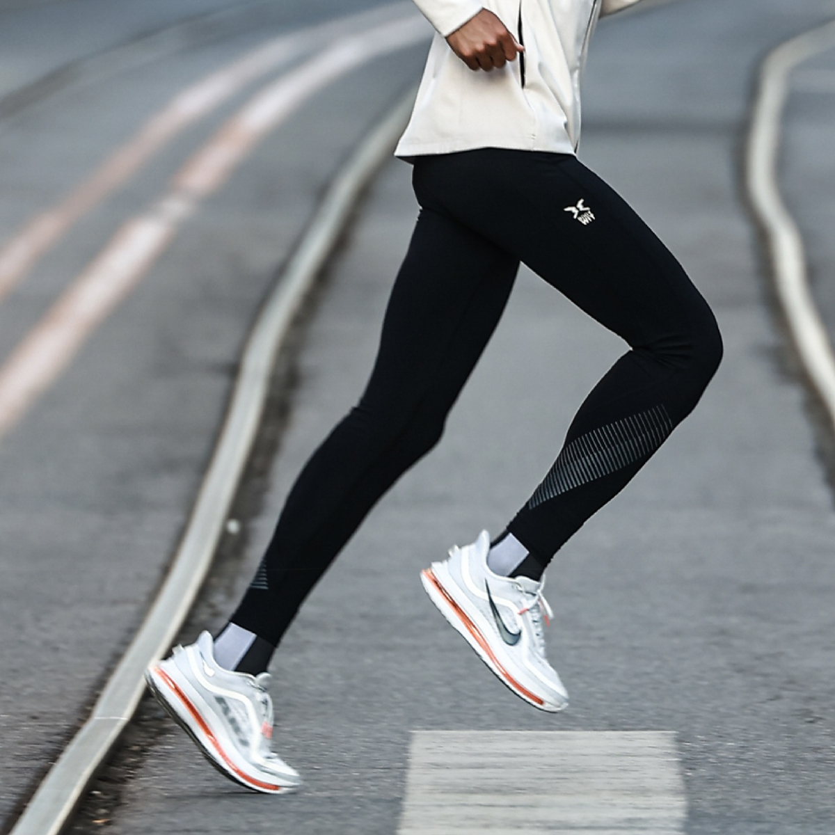 身体智慧男跑步九分压缩裤