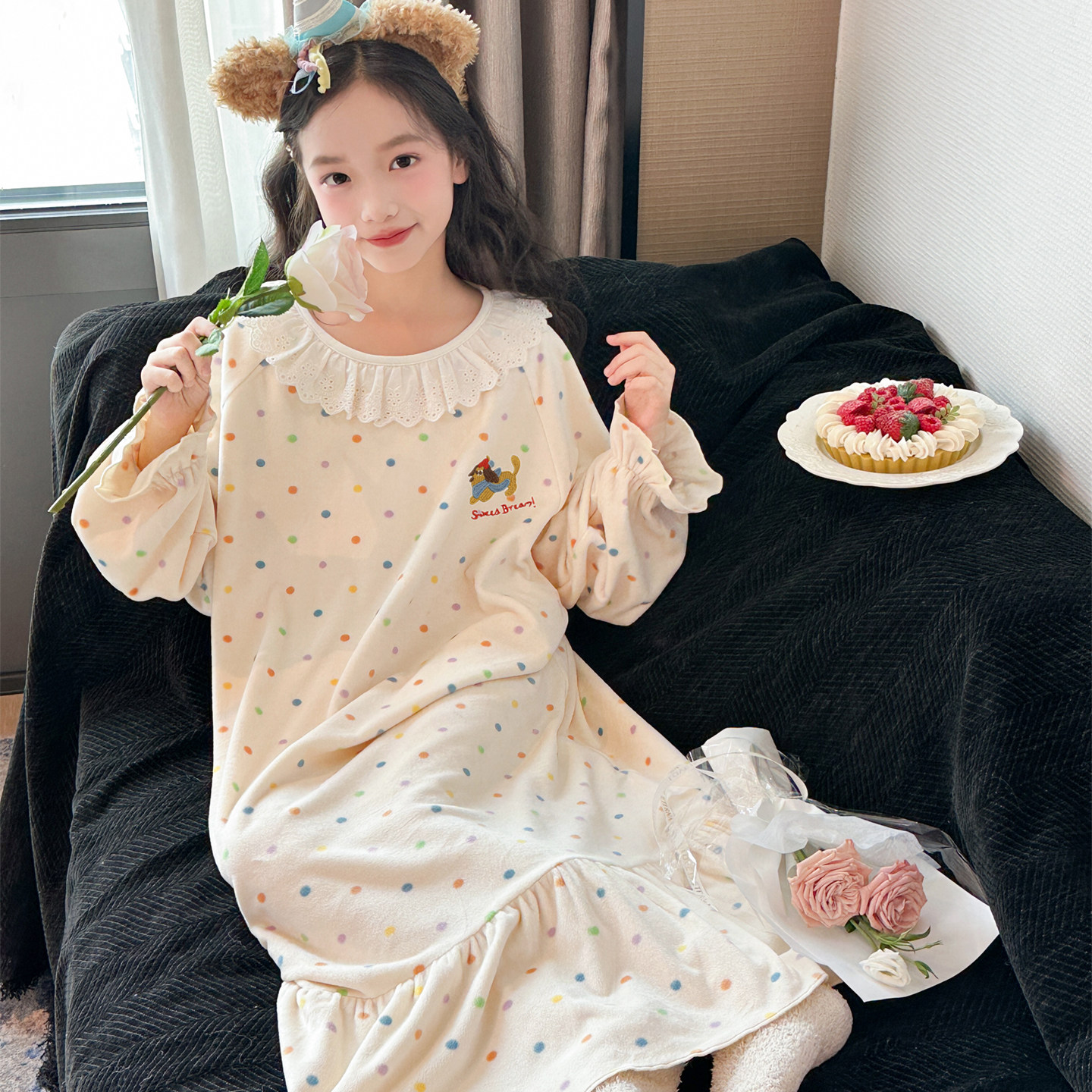 儿童睡裙冬季薄绒女童睡衣公主风