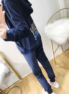 80852纯真果汁 天鹅绒女卫衣套装 彩虹水钻字母