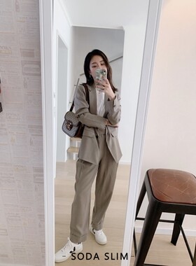 现货everlane8分叠褶梨型西装裤