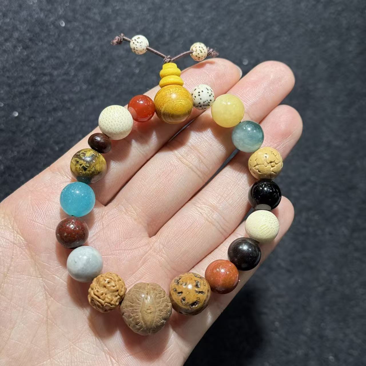 木质十八籽多宝手串-约10mm-多样性发货-YX聚-B9399