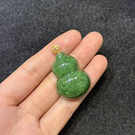 18K和田玉葫芦吊坠-约25*37*10mm-Y欣-A2564