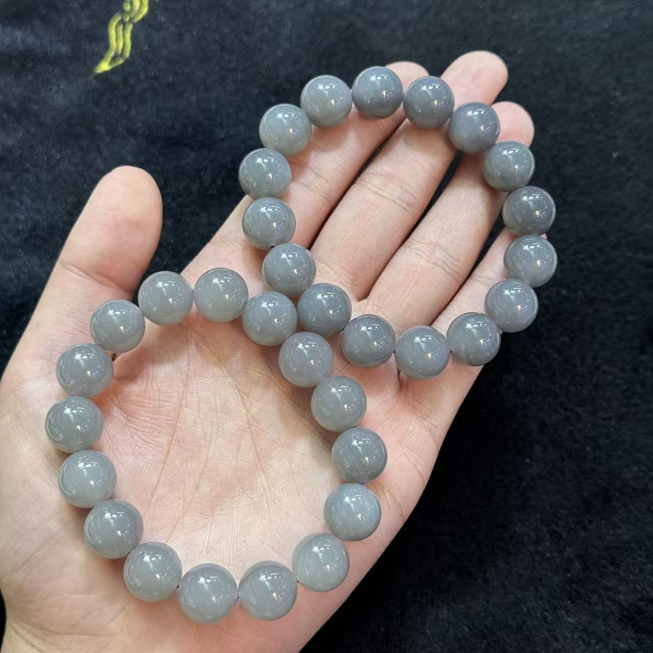 和田玉手串-约12mm-多样性发货-Y华-A2332