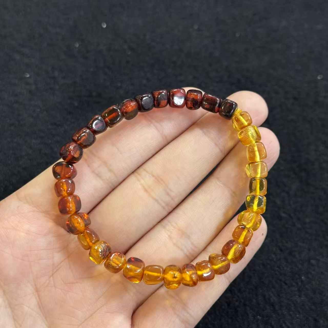 血珀手串-约7mm-多样性发货- P展 Y6102