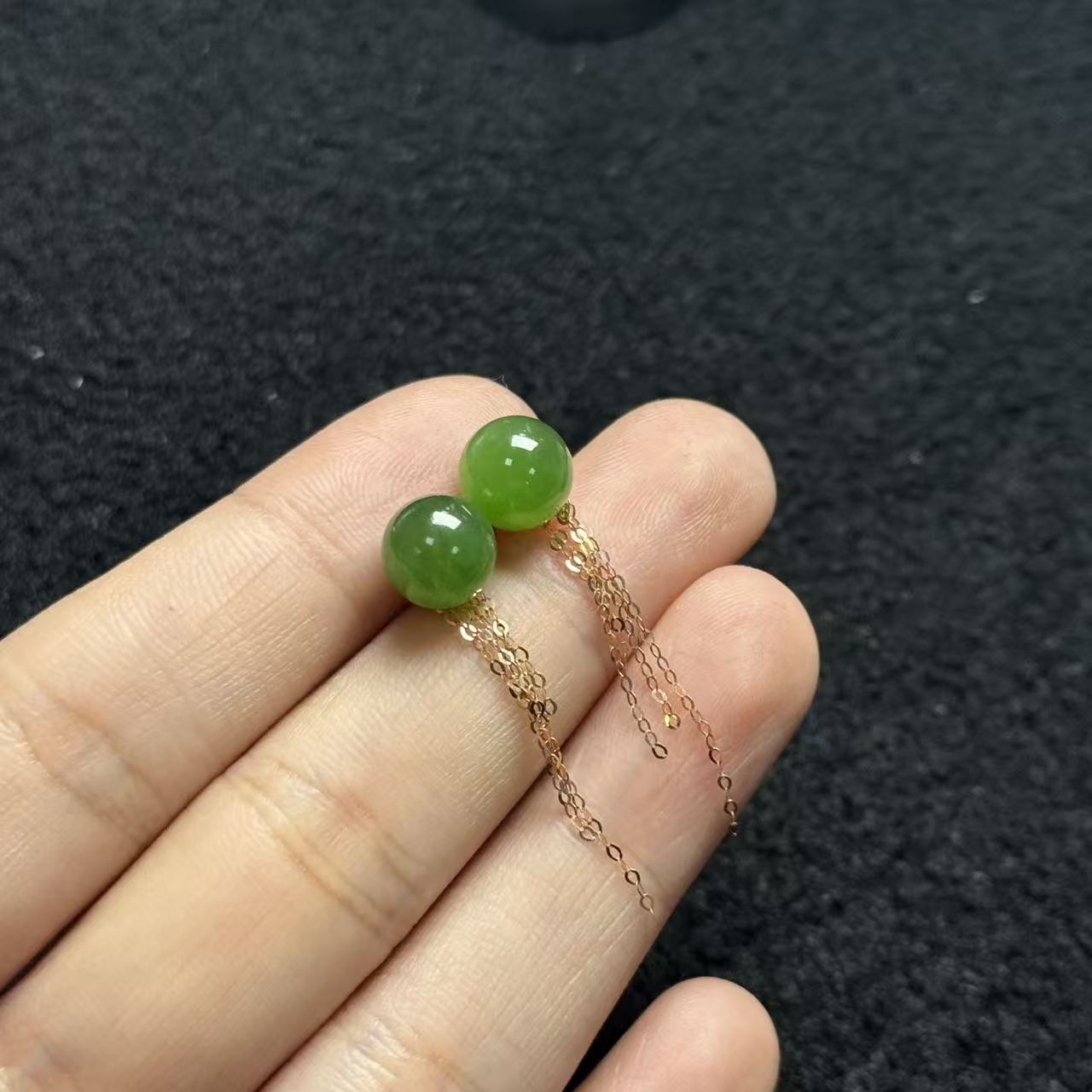 18k和田玉碧玉流苏耳钉，约8mm，多样性发货-自家YE-Y920，B2380