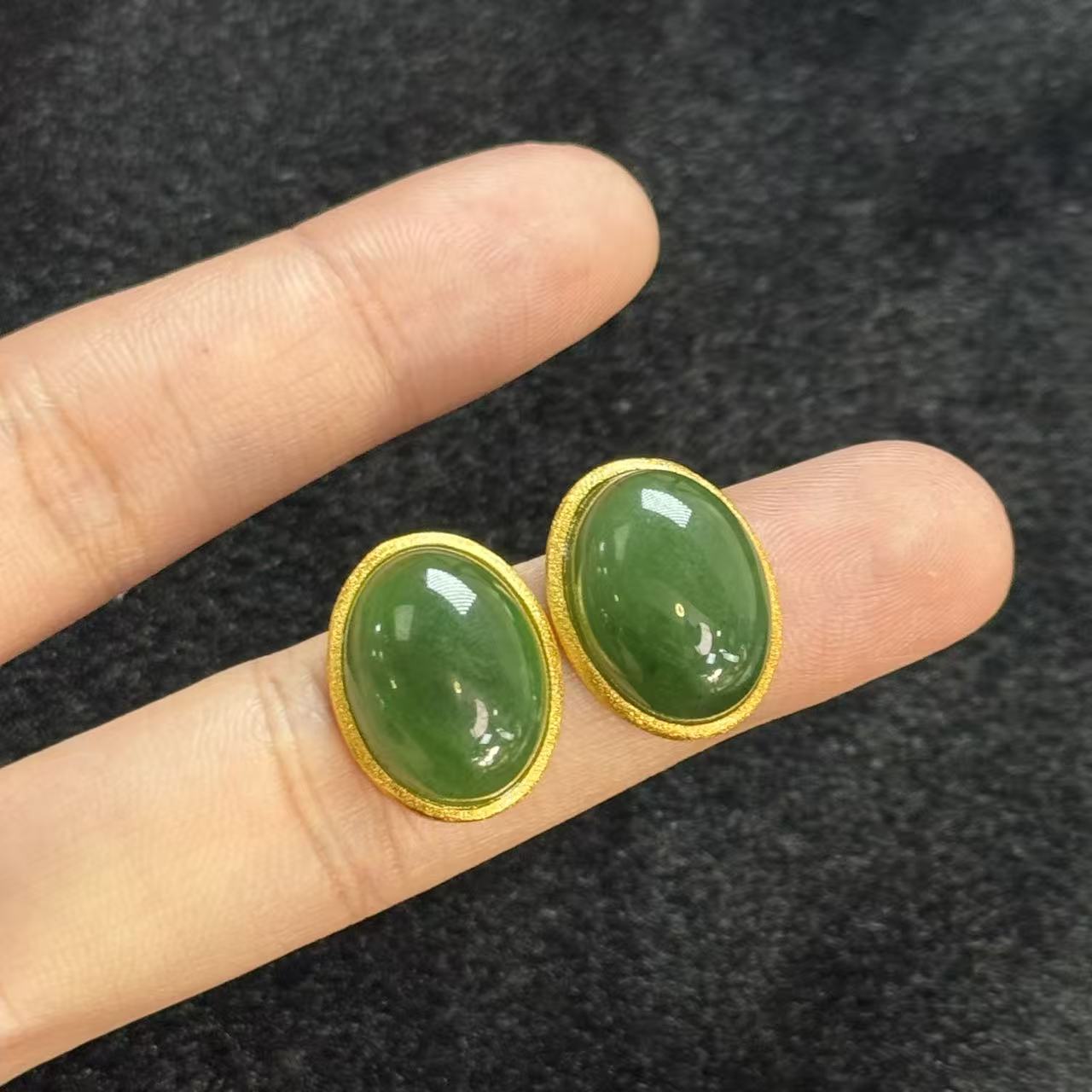 925银和田玉耳钉-约12*16mm-多样性发货- Y欣-Y9064