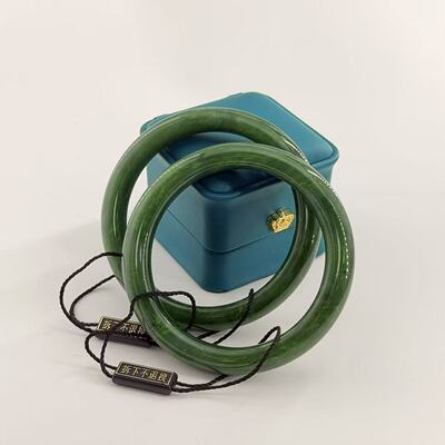 和田玉正圈手镯-约11*9mm-多样性发货-BD千-V751