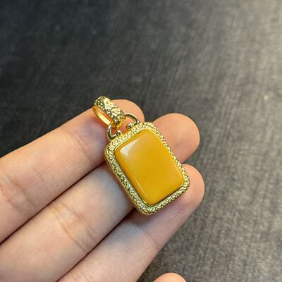 925琥珀吊坠-约34*17mm-多样性发货-R祥-B3434