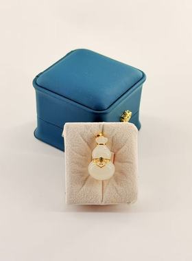 18K和田玉葫芦吊坠-约31*15*12mm-多样性发货-DY一-A6528