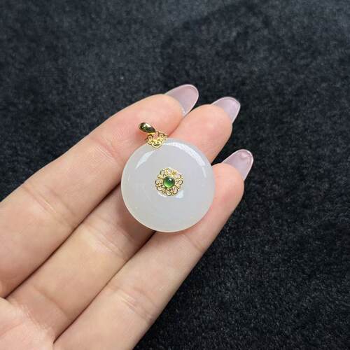 18K和田玉平安扣吊坠-约30×24×4mm-多样性发货-YSP金-A5283