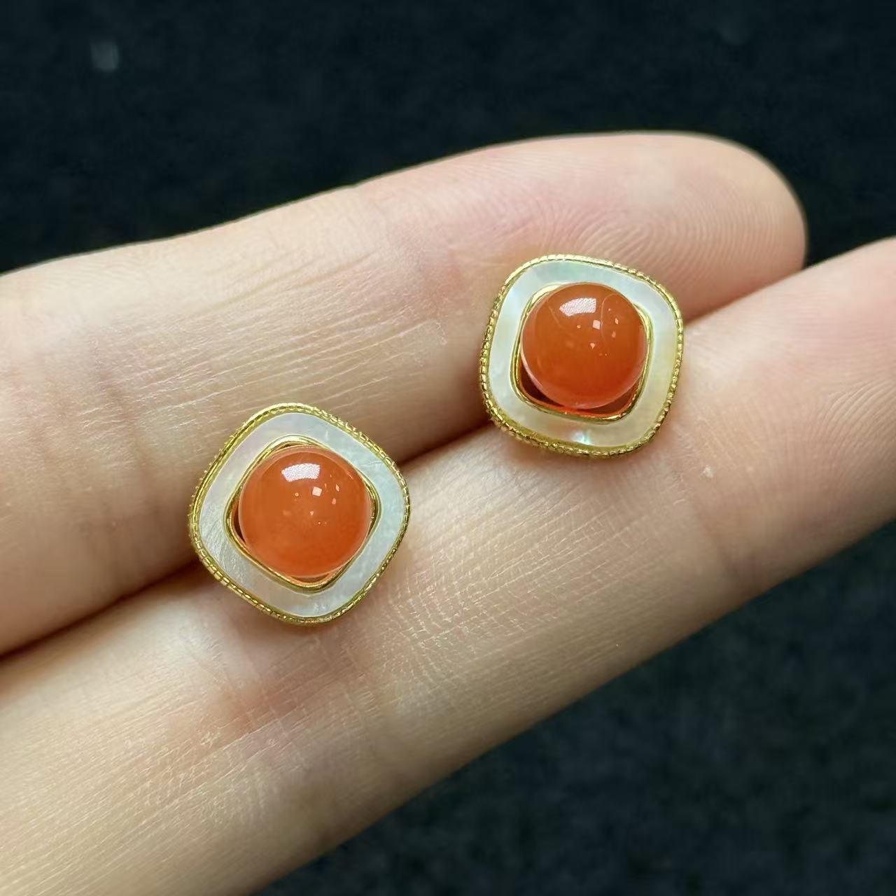 南红（玛瑙）耳钉-约6mm-多样性发货-PH臻-B2665