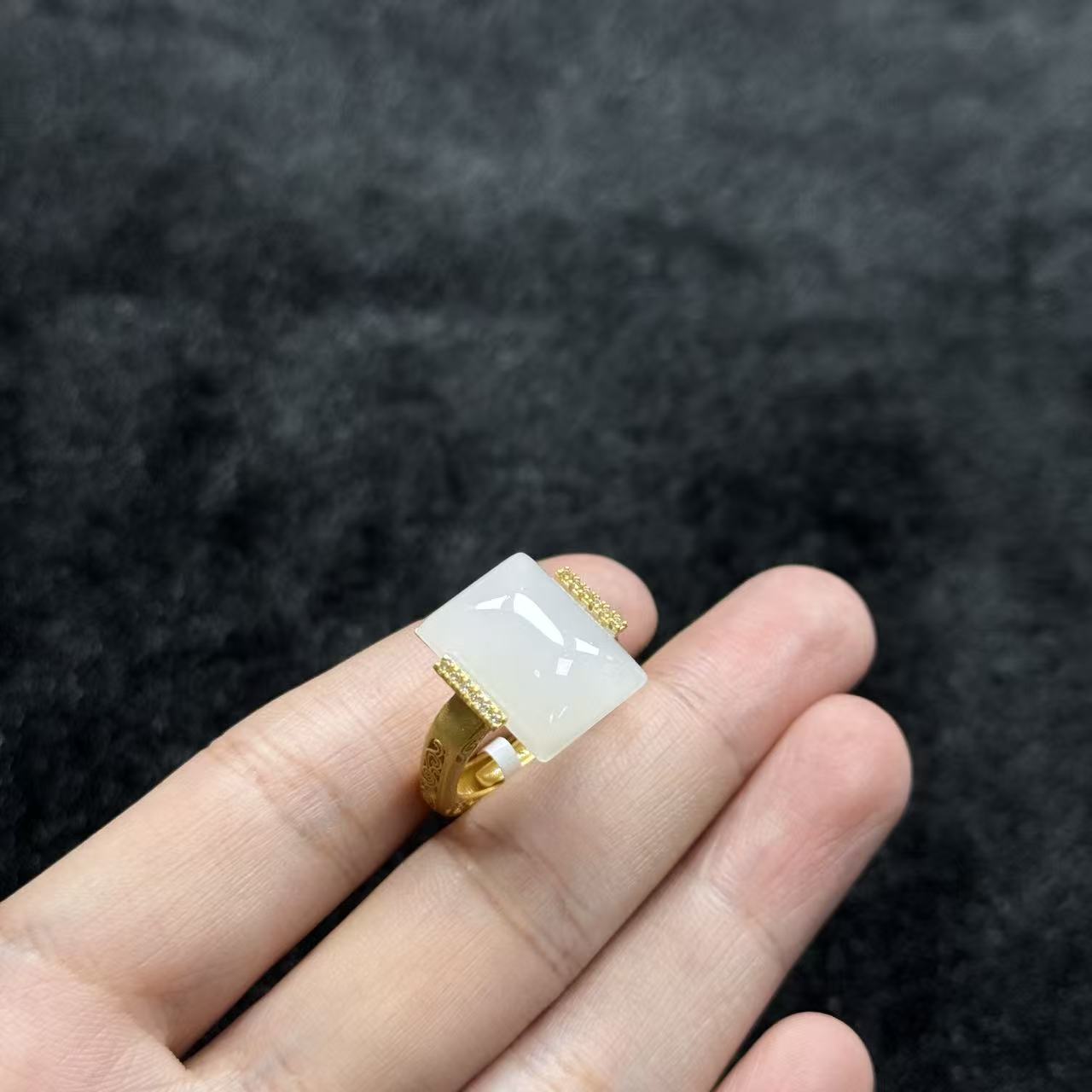 s925银和田玉戒指-约16*12*6mm-多样性发货-YSP金B1328