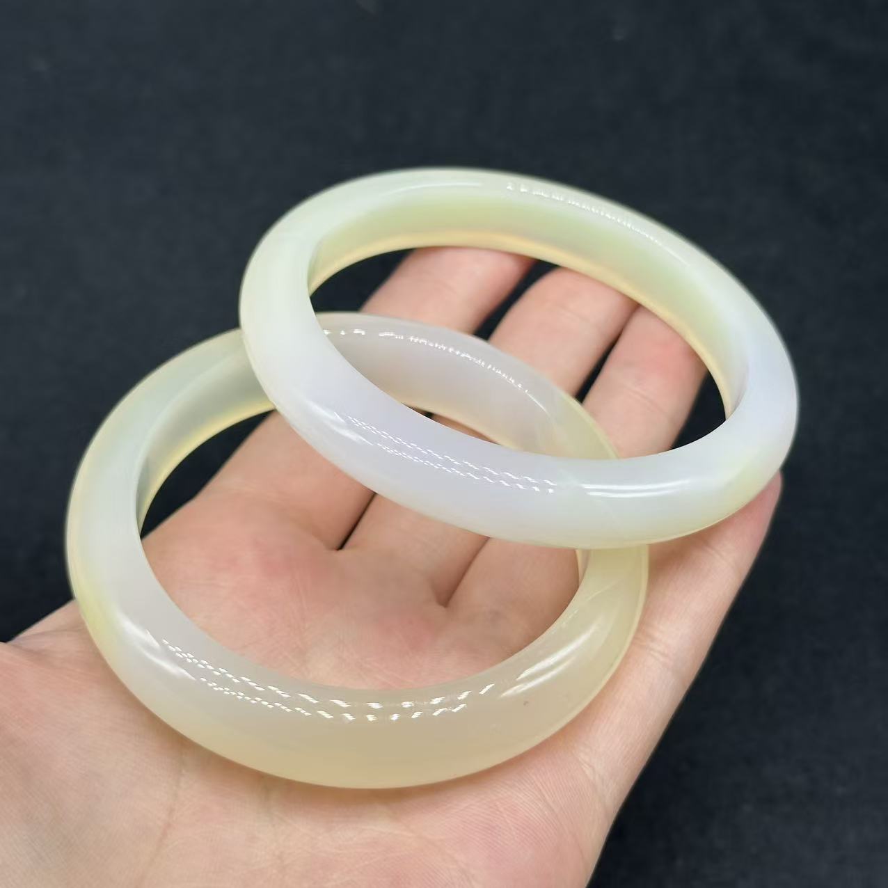 玛瑙冰糖正圈手镯-约12*8mm-多样性发货-圈口52-62-B多-B848