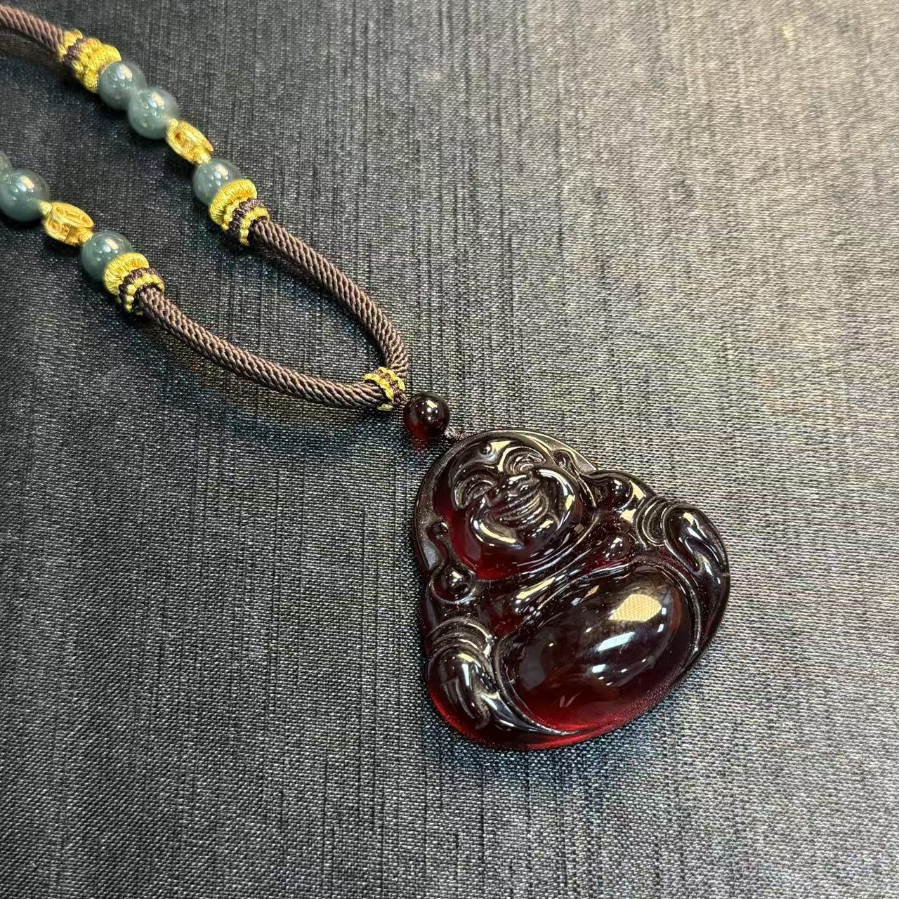 琥珀佛公吊坠-约40*39*13mm-多样性发货-R祥-B3479