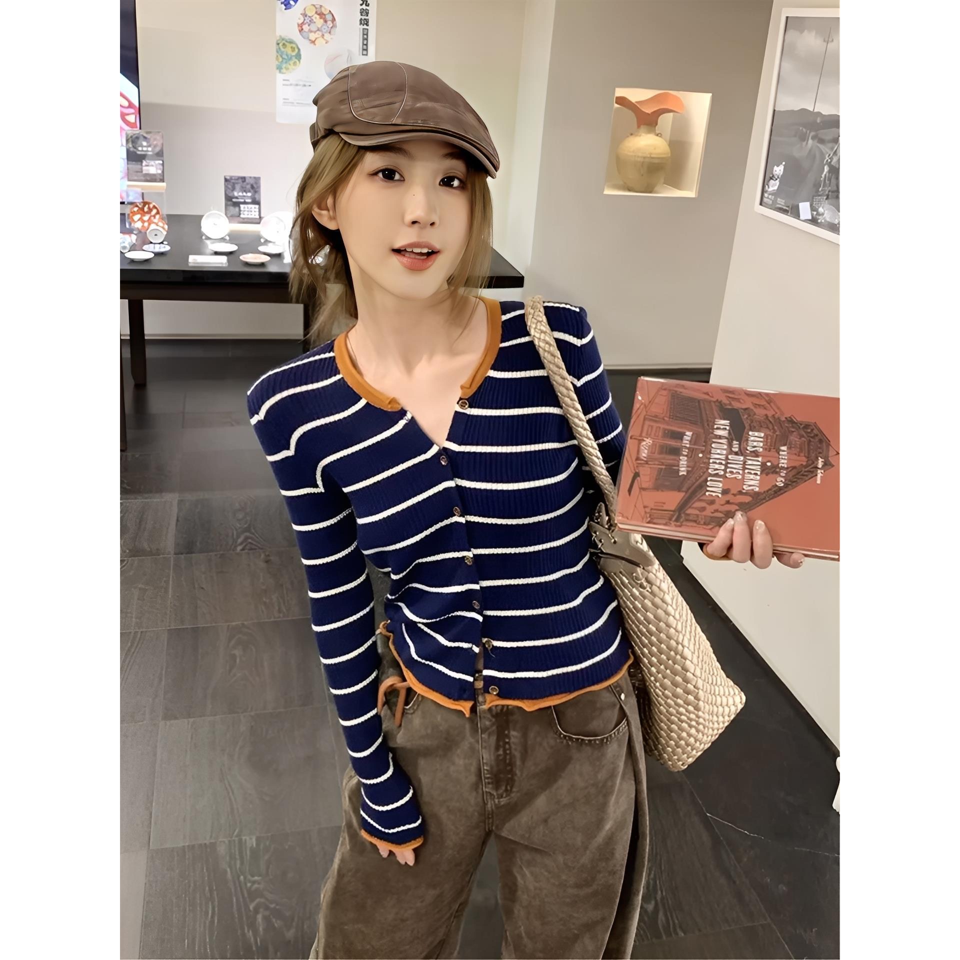 条纹针织上衣女秋季内搭打底衫