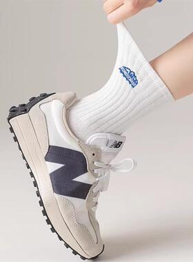 袜子春秋款中筒袜ins潮雪山中筒个性运动学院风网红男士长筒袜