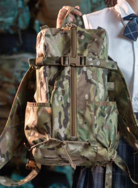 莱恩拉尔TARA户外徒步登山运动双肩包迷彩15L背包原品面料