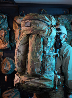 7500原品面料战术中型包战术双肩背包军迷123L