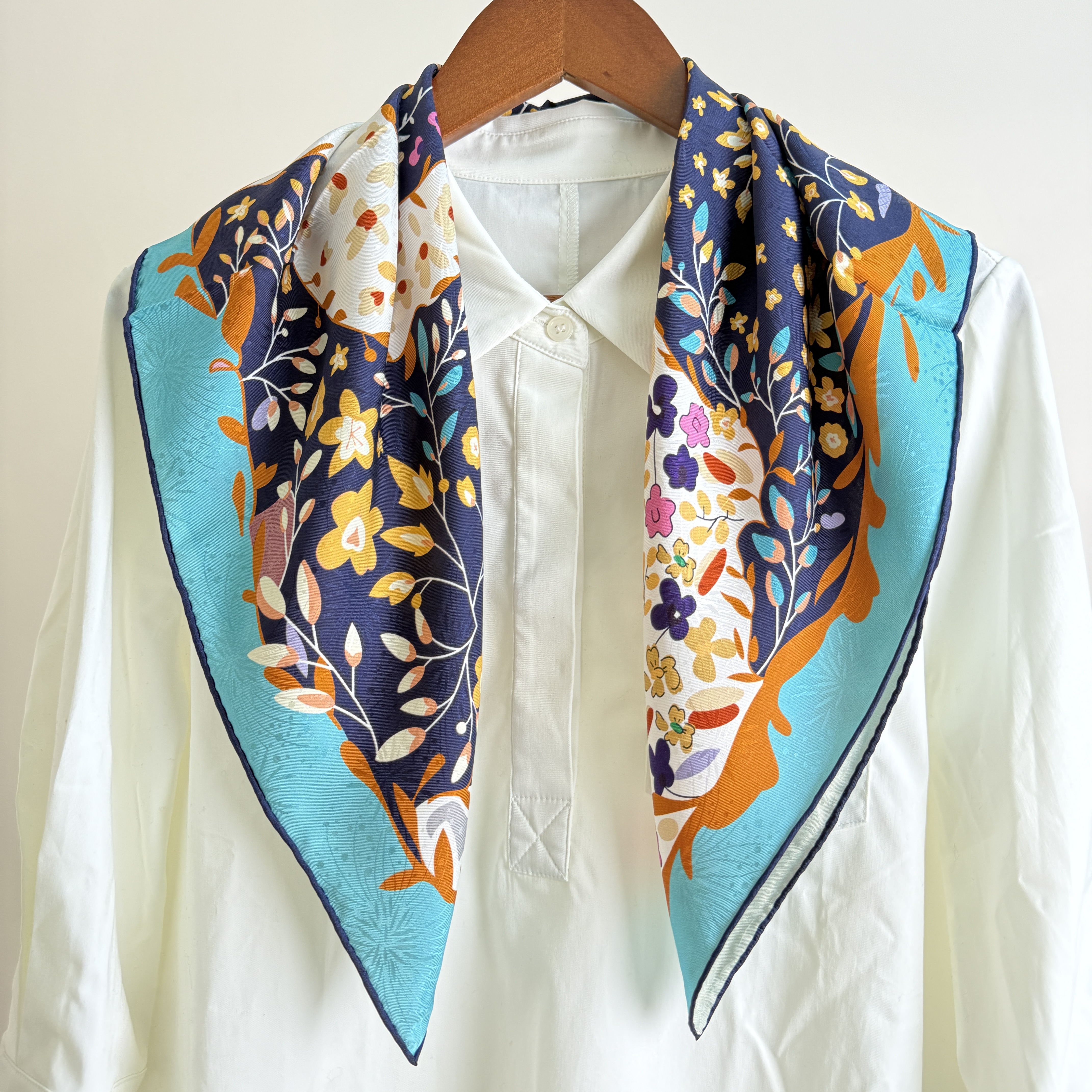 暖叶繁花斜纹提花双面异色65cm方巾100桑蚕丝时尚丝巾披肩围巾