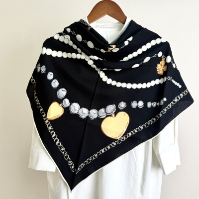 黑色珍珠链条边长120cm羊毛三角巾四季通勤百搭丝巾披肩围巾