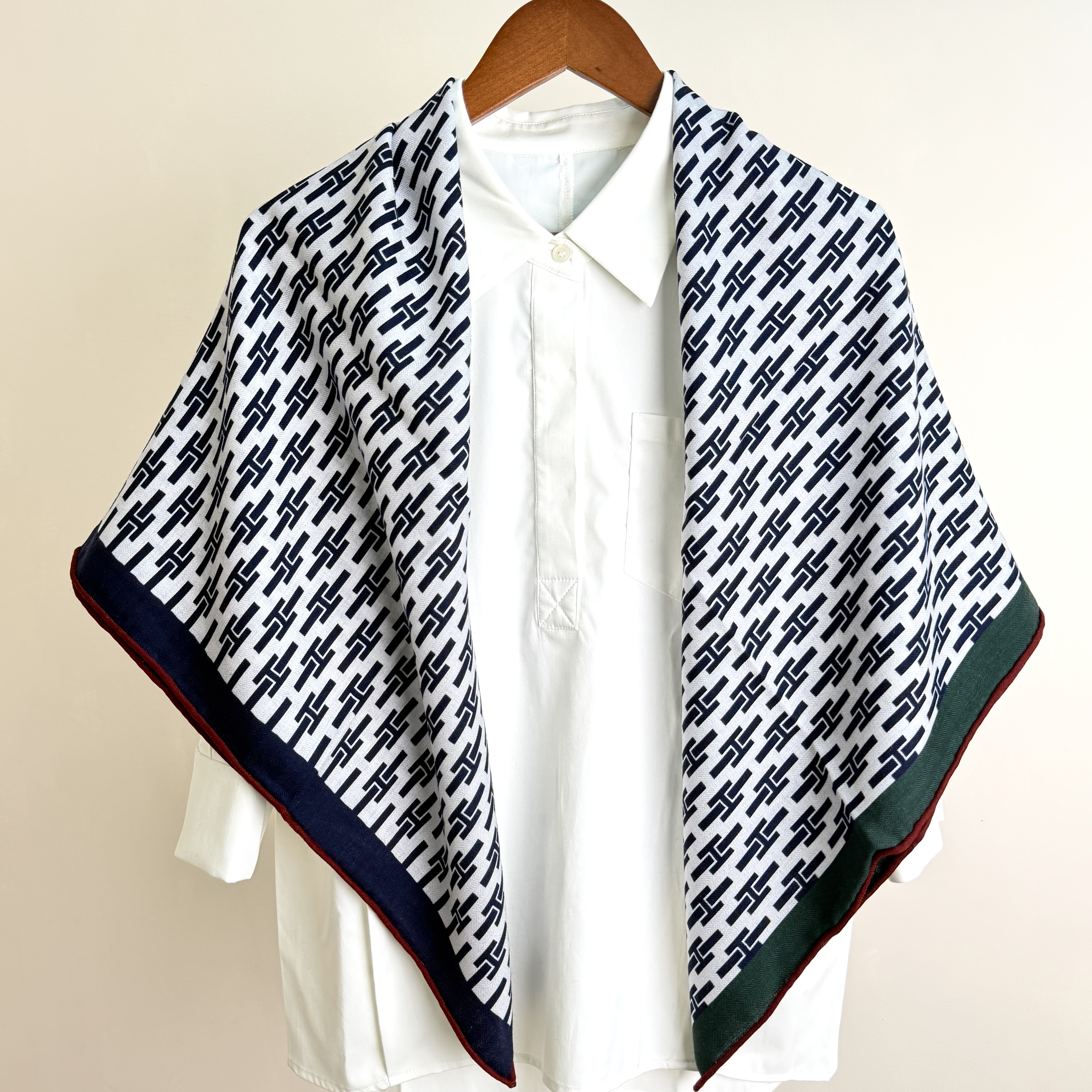 几何结构110cm丝毛大方巾秋冬时尚百搭通勤保暖丝巾围巾