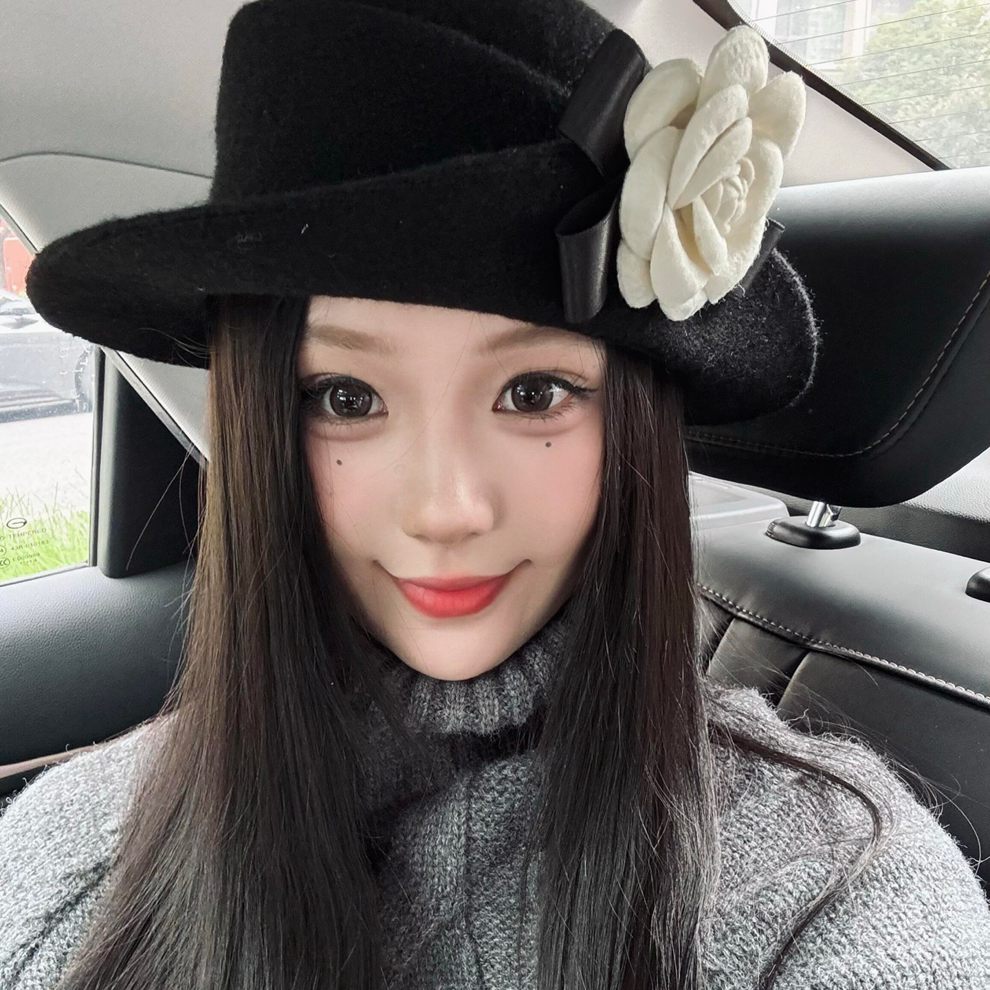 法式复古赫本风山茶花卷边礼帽女秋冬气质优雅渔夫帽千金贝雷帽子