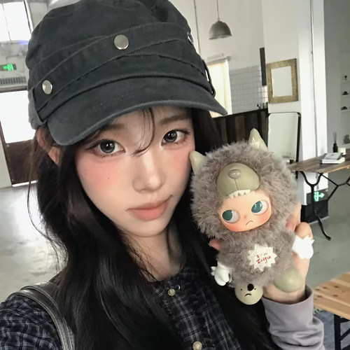 日系复古铆钉黑色平顶鸭舌帽女大头围气质休闲百搭显脸小马术帽子