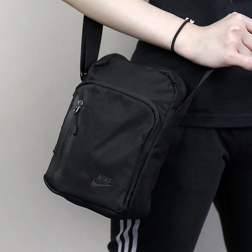 耐克背包正品男女单肩包斜挎包