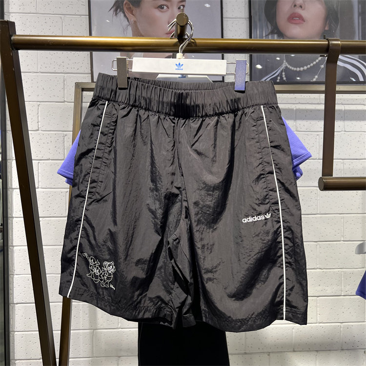 阿迪达斯三叶草男子2024夏梭织速干宽松运动休闲短裤五分裤JP1415