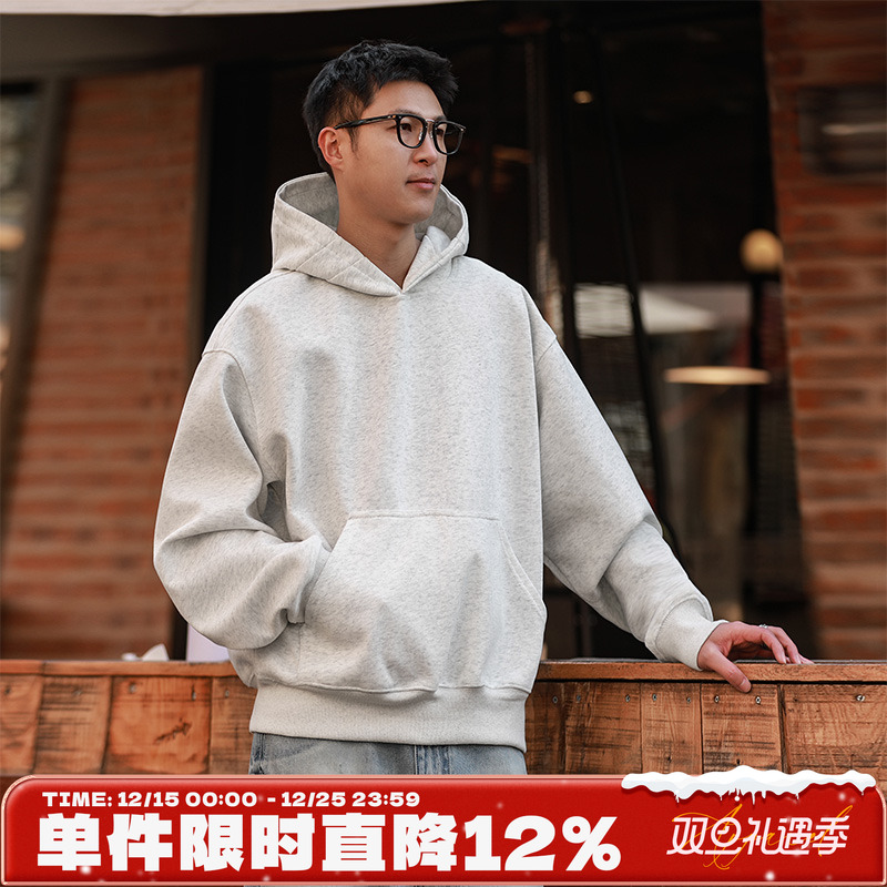 嘿马七作日系套头连帽卫衣