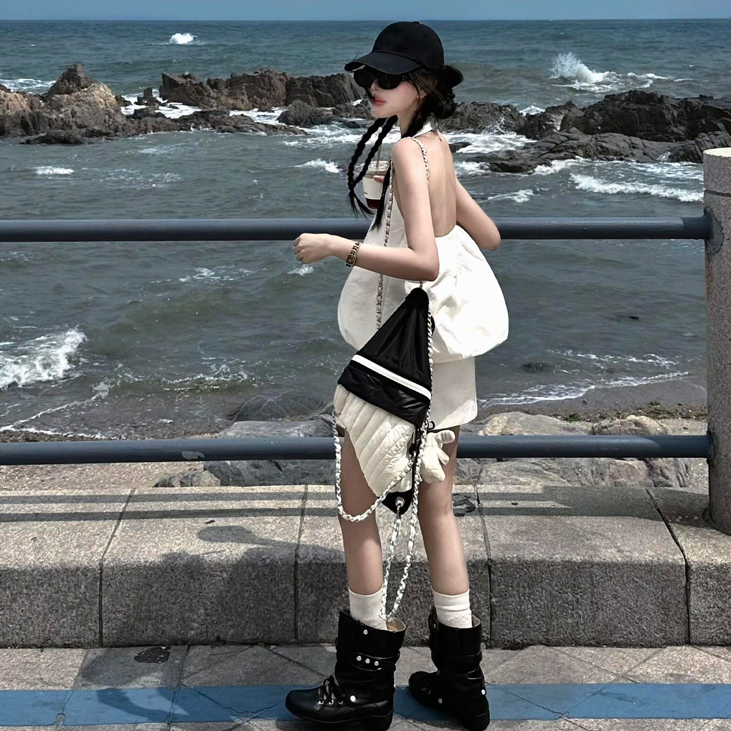 白色挂脖v领花苞上衣a字短裙套装女性感御姐风夏季韩系穿搭一整套
