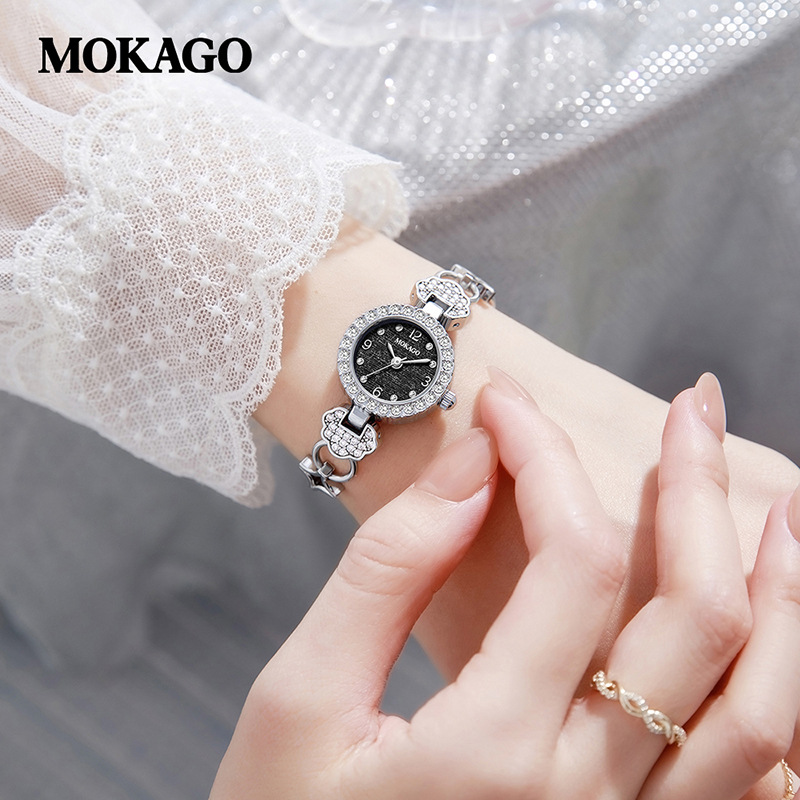 MOKAGO高级感女手链表小众欧美波
