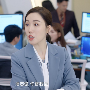 新闻女王李施华张家妍同款西装外套女休闲气质春秋炸街小个子西服