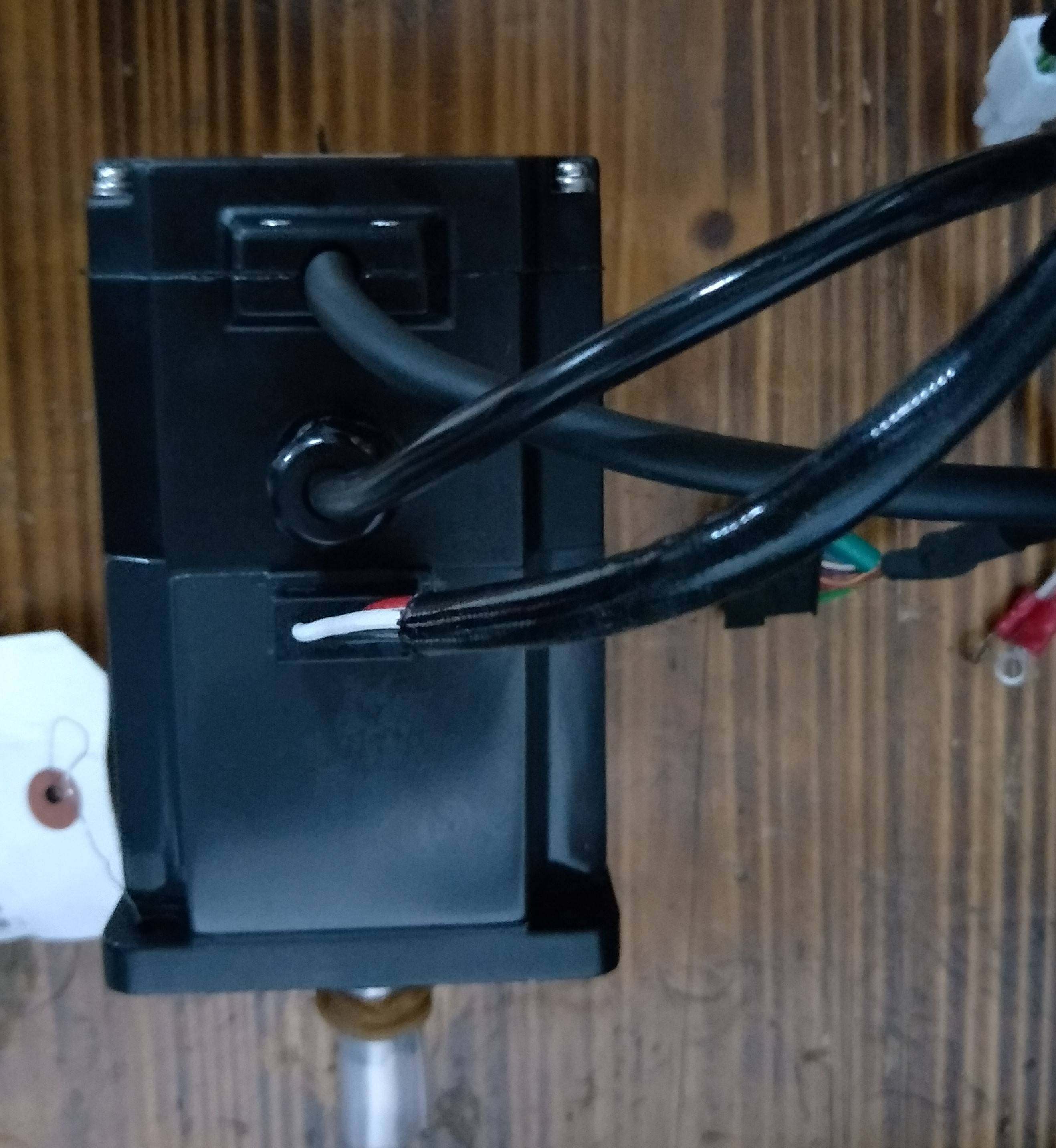 三菱伺服电机hc-uf43bkw92-s3