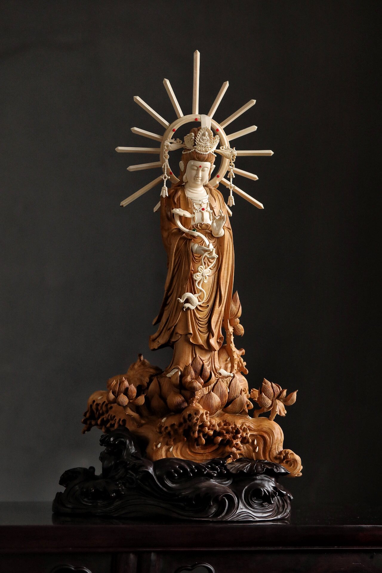 印度迈索尔老山檀香嵌猛犸象牙如意观音摆件纯手工制像文玩收藏品