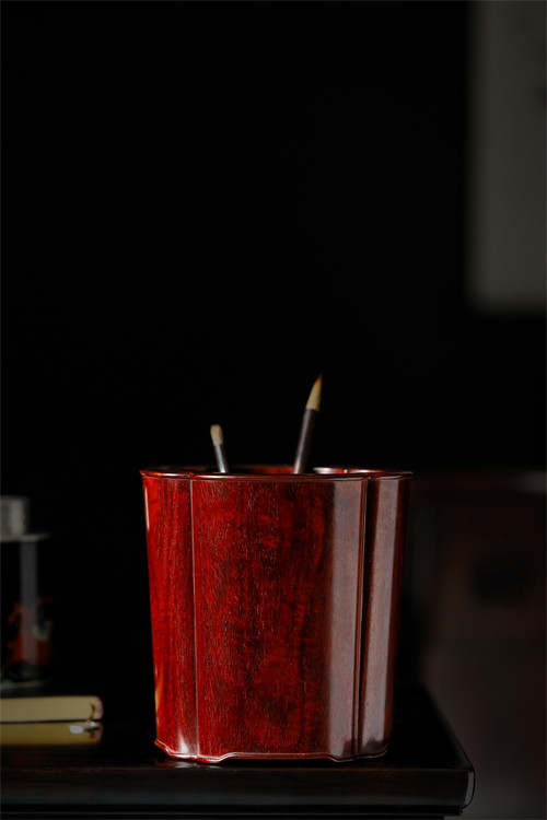 印度小叶紫檀海棠口笔筒摆件高密老料整木挖制满金星满水波纹收藏