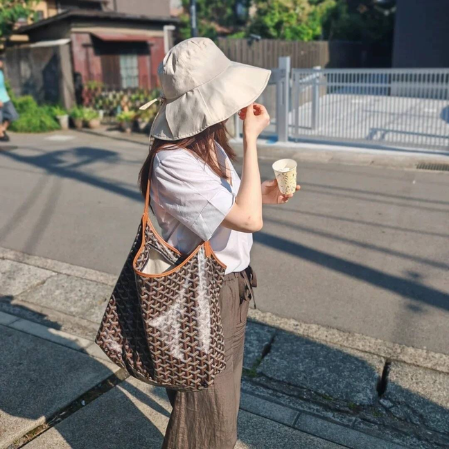 大容量托特包女2025新款时尚狗牙单肩包高级感通勤休闲手提腋下包