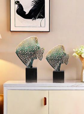多年来，金属饰品，入口酒柜装饰，现代轻奢工艺品，家庭新房，乔