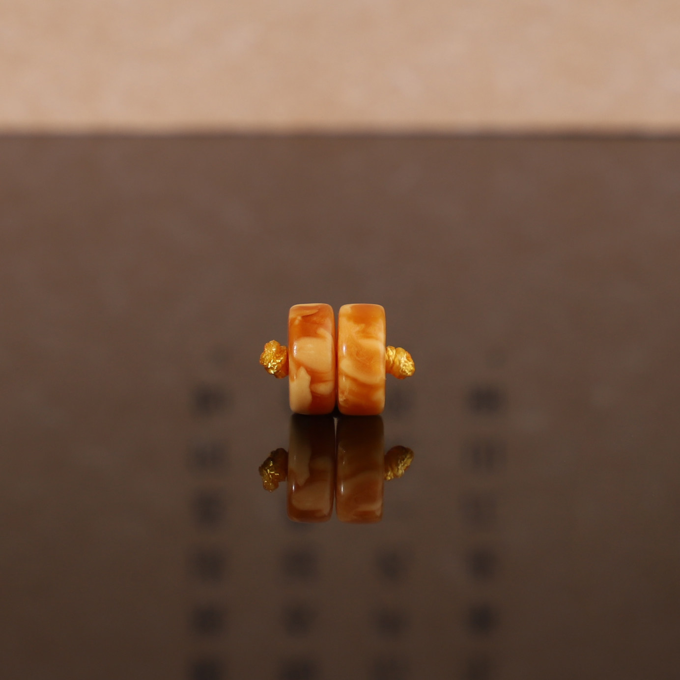 俄料老蜜蜡古董蜜蜡直切隔片对珠 8*3.5mm 精品垫片手链配珠 G19