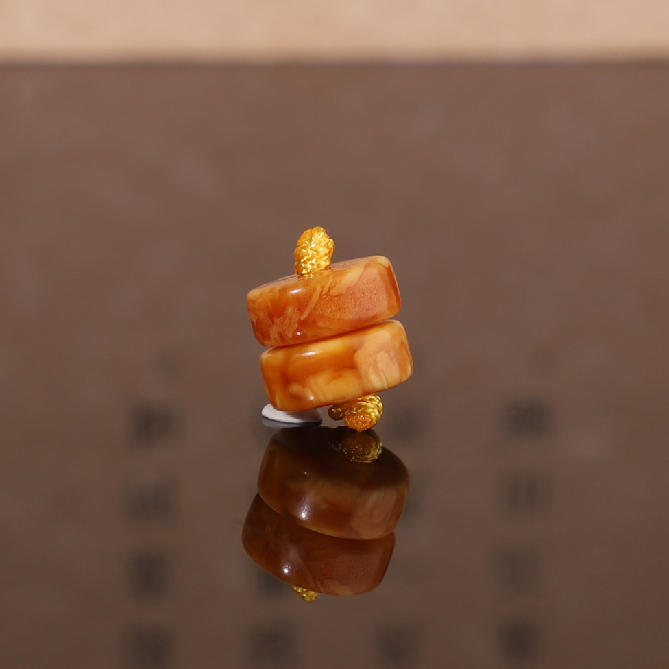 俄料老蜜蜡古董蜜蜡直切隔片对珠 8*3.4mm精品垫片手链配珠 G16