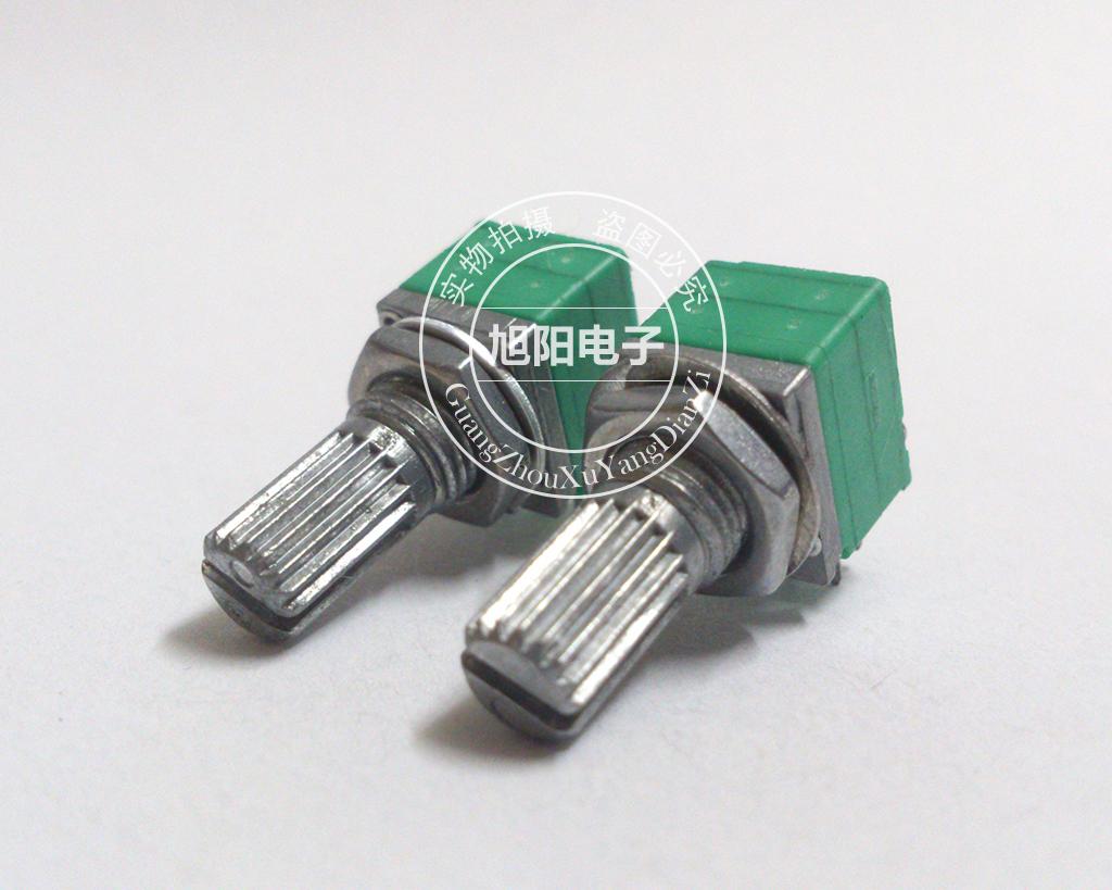 097型音响音箱功放音量碳膜电位器，适合用在不同型号，不同款式的功放或音响设备上。单价3元。